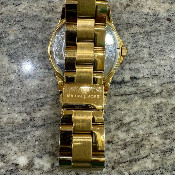 MICHAEL KORS MK5258 Gold Toned/Crystal Rhinestone Ladies Wristwatch - Picture 2 of 4